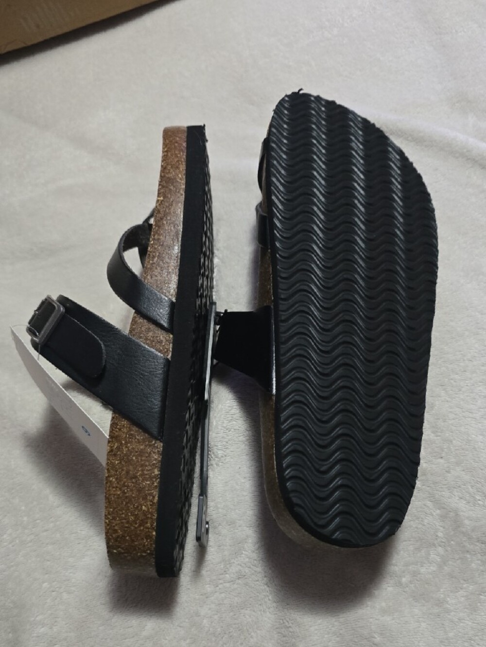 Time and Tru Black Strappy Cork-Style Footbed Sandals - Size 9 - Picture 5 of 5